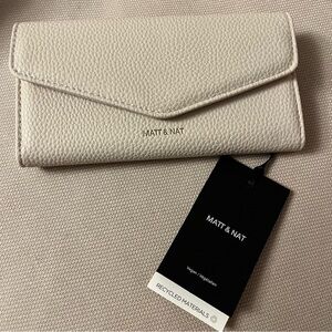 Matt & Nat Off-White Vegan Wallet